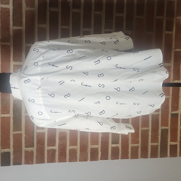 Chicos alphabet print button down, size XLarge (size 3) - Picture 5 of 7